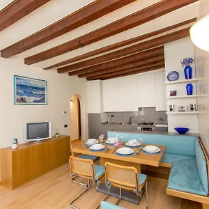 Appartament Salini - Near The Biennale Apartment Venedig
