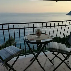 A & M House Appartamento Moneglia
