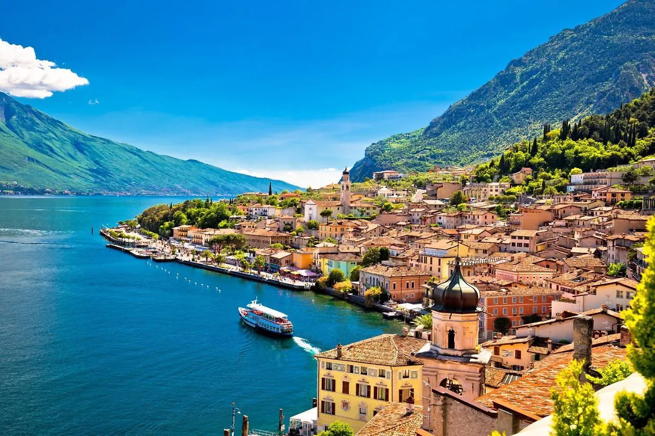 Appartamento Limone Downtown Limone sul Garda Italia